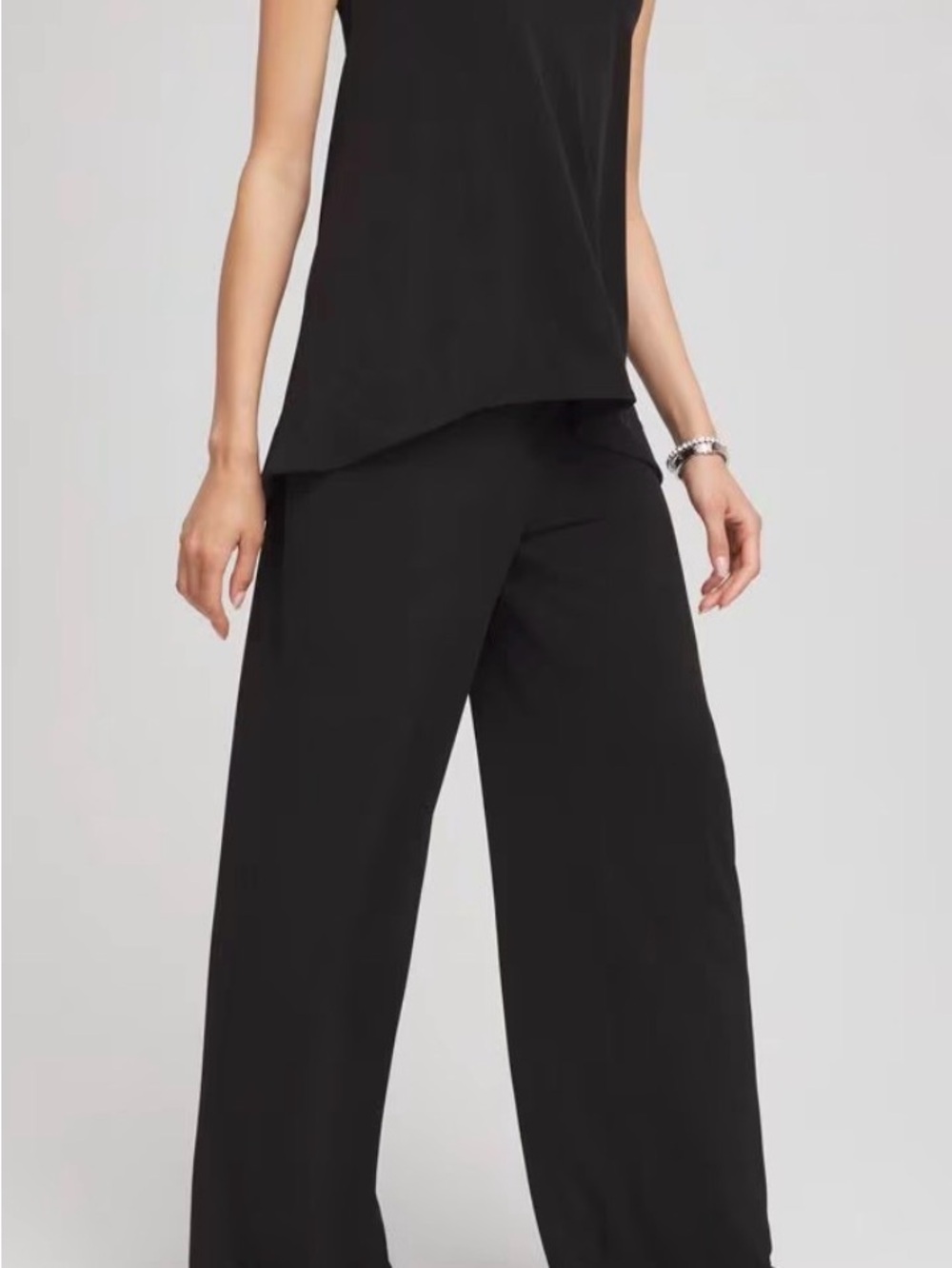 Chico's Black Wide-Leg Pull-On Trousers